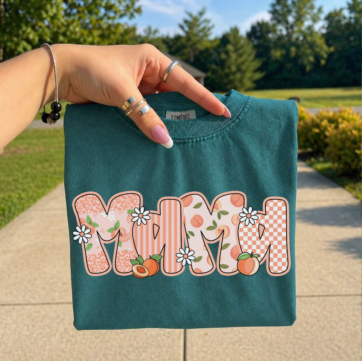 Peach Mama Graphic Tee